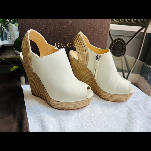 Off White Gucci Wedges - Picture 8 of 9